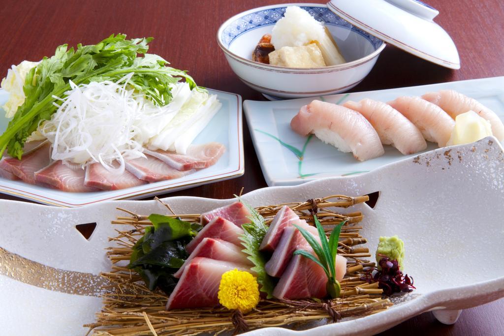 Hotel Port Plaza Chiba Luaran gambar Sashimi